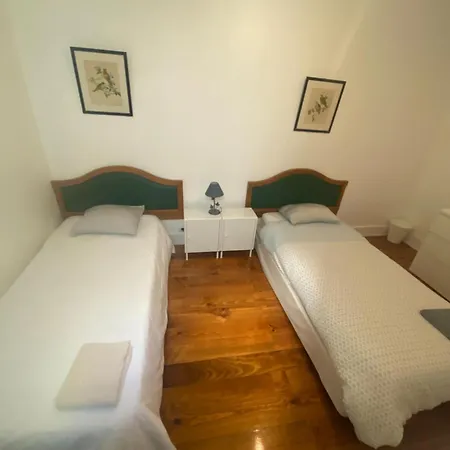 Privatunterkunft Arroios - Fourth Floor Lissabon