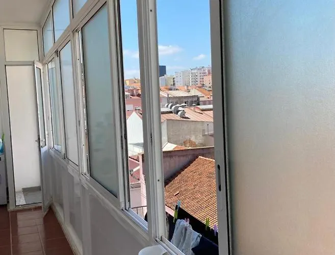 Arroios - Fourth Floor *